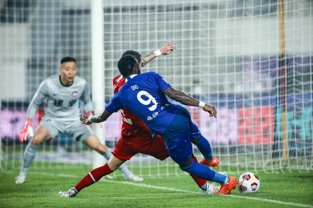 الأهلي وصن داونز 5-2انتصار ساحق يؤكد سيطرة العملاق الأحمر